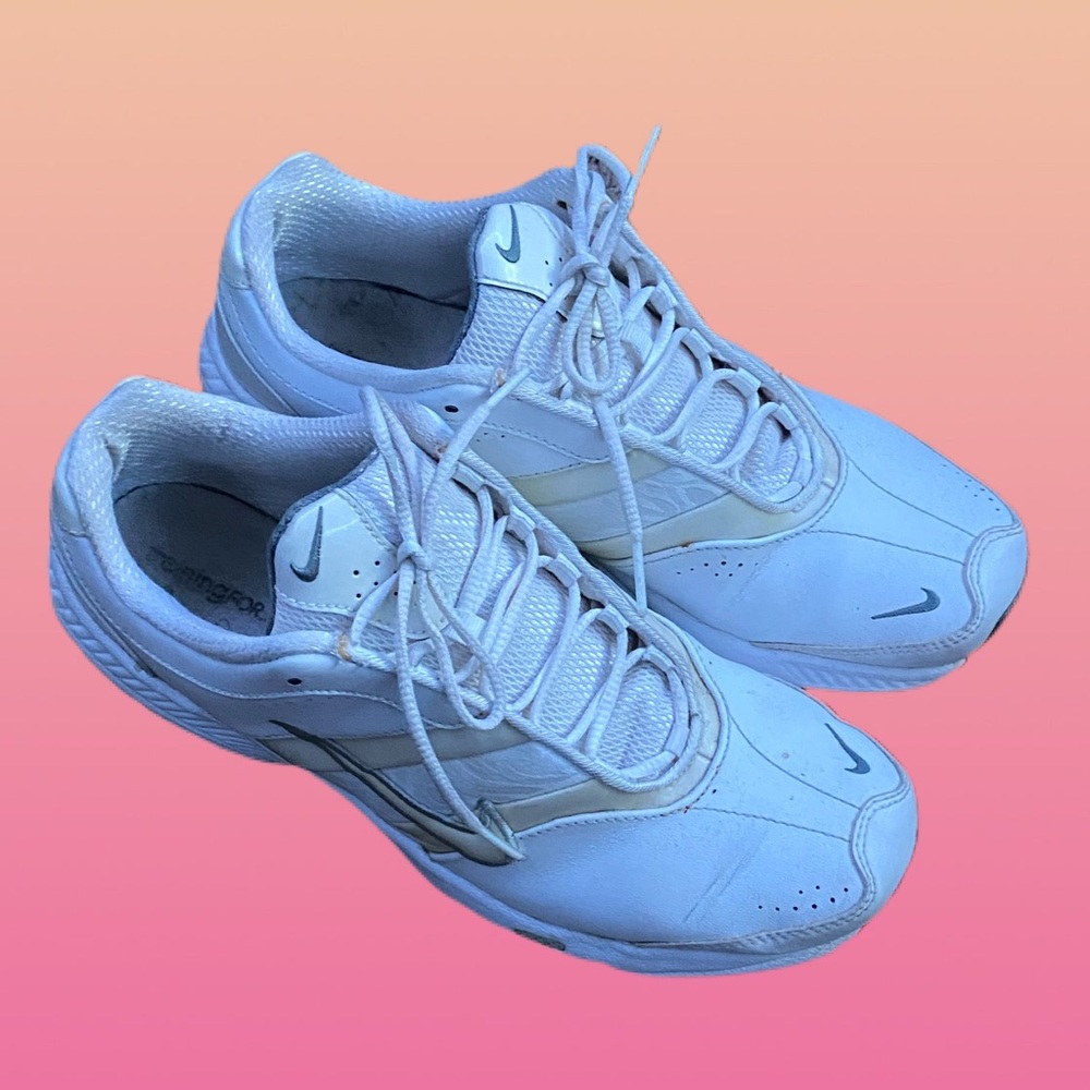 Women’s white Nike sneaker
